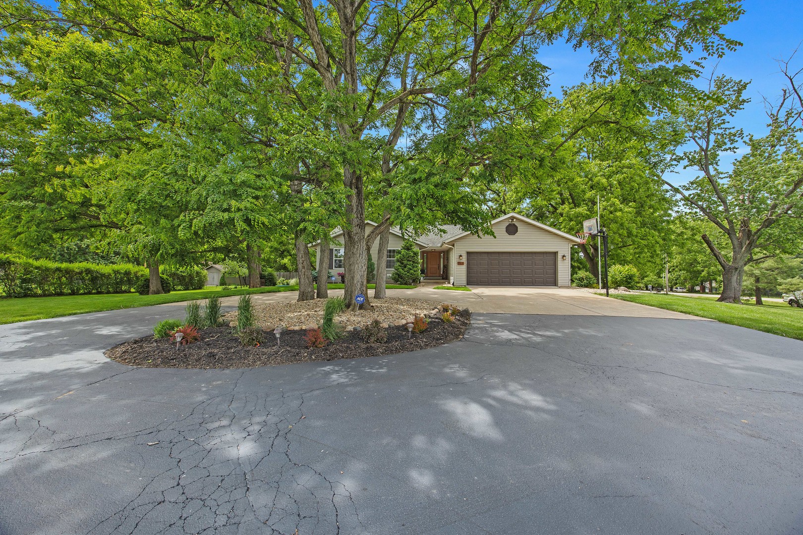 1297 North Forrest Drive Metamora, IL 61548 - Photo 43 of 45