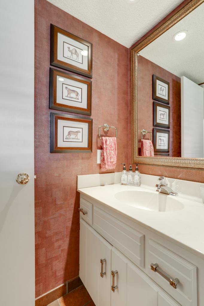 8753 Deer Path Eden Prairie, MN 55344 - Photo 16 of 43 Gallery Image 16