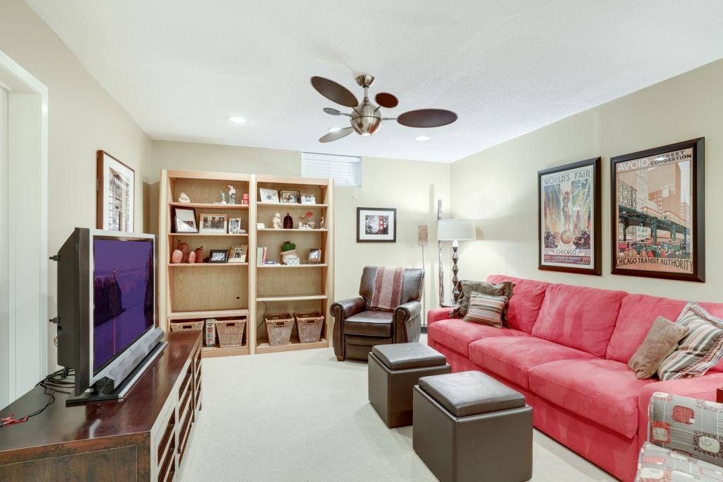 8753 Deer Path Eden Prairie, MN 55344 - Photo 28 of 43 Gallery Image 28