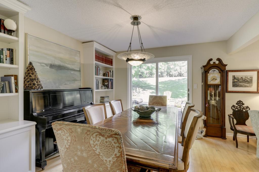 8753 Deer Path Eden Prairie, MN 55344 - Photo 8 of 43 Gallery Image 8