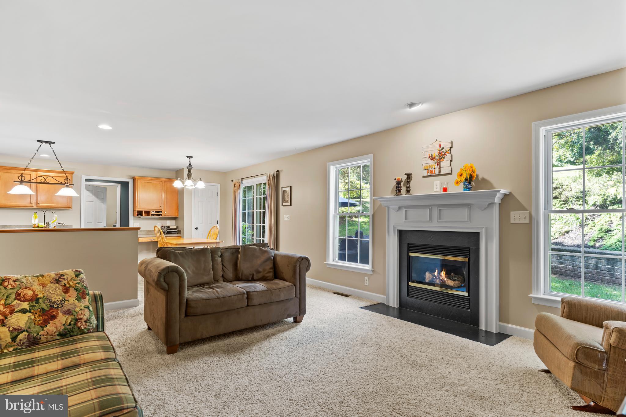 565 Nauvoo Road Lewisberry, PA 17339 - Photo 17 of 40 Open layout with great natural light