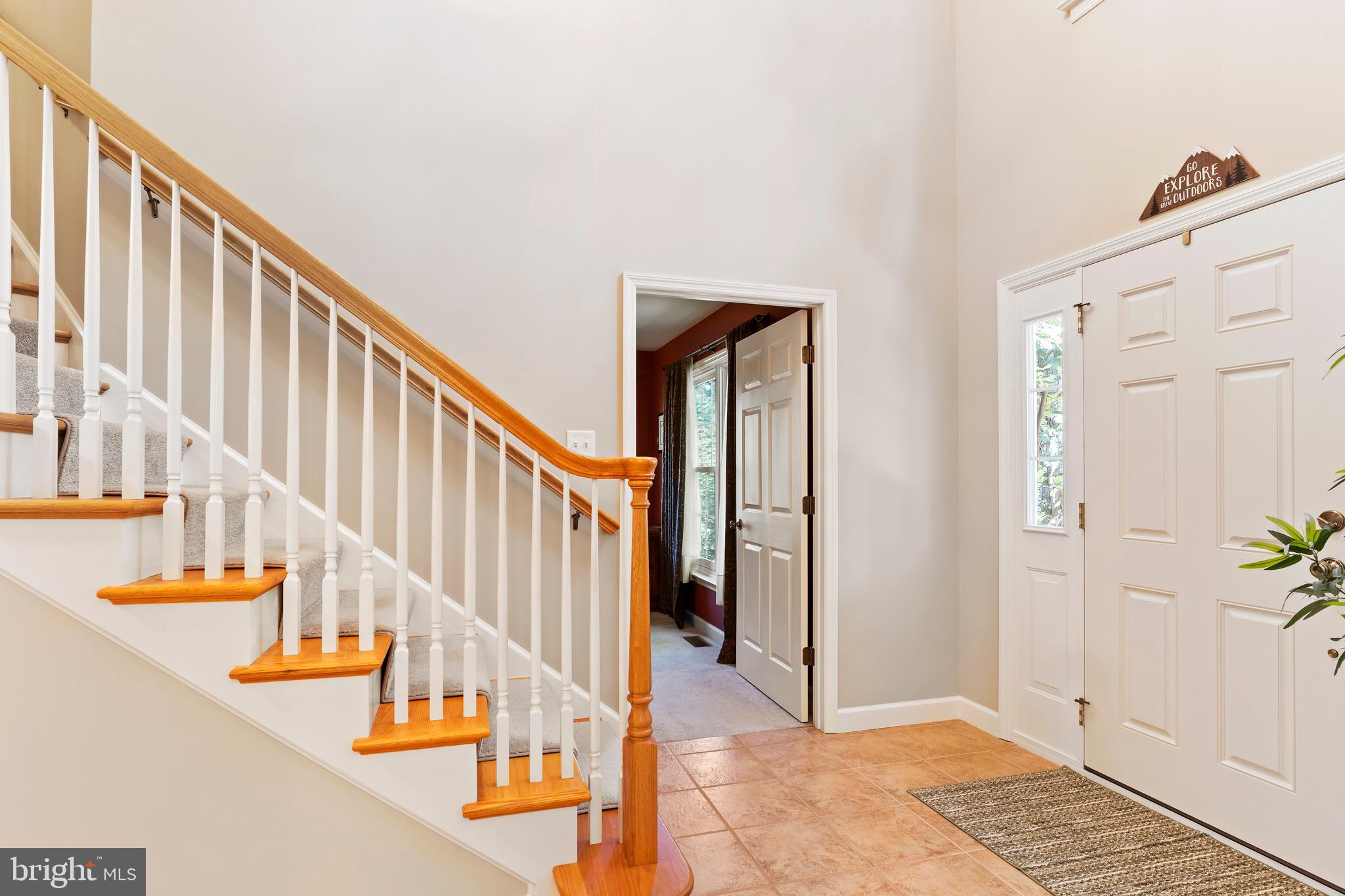 565 Nauvoo Road Lewisberry, PA 17339 - Photo 5 of 40 Private office space located at the front door