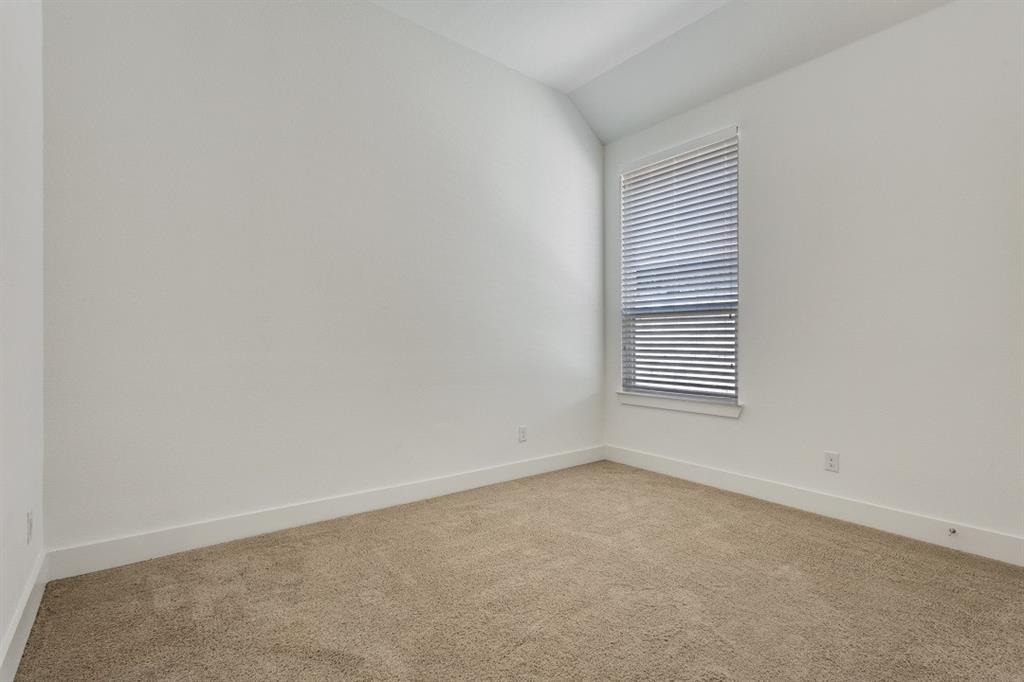 1704 Hydrangea Lane Prosper, TX 75078 - Photo 13 of 25