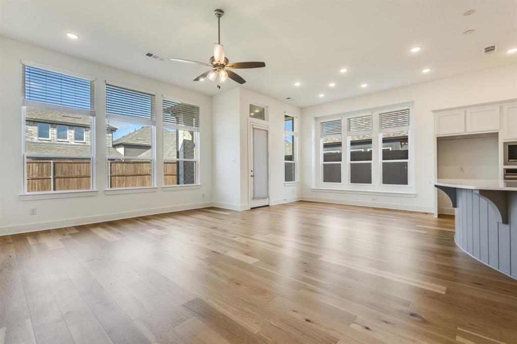 1704 Hydrangea Lane Prosper, TX 75078 - Photo 6 of 25