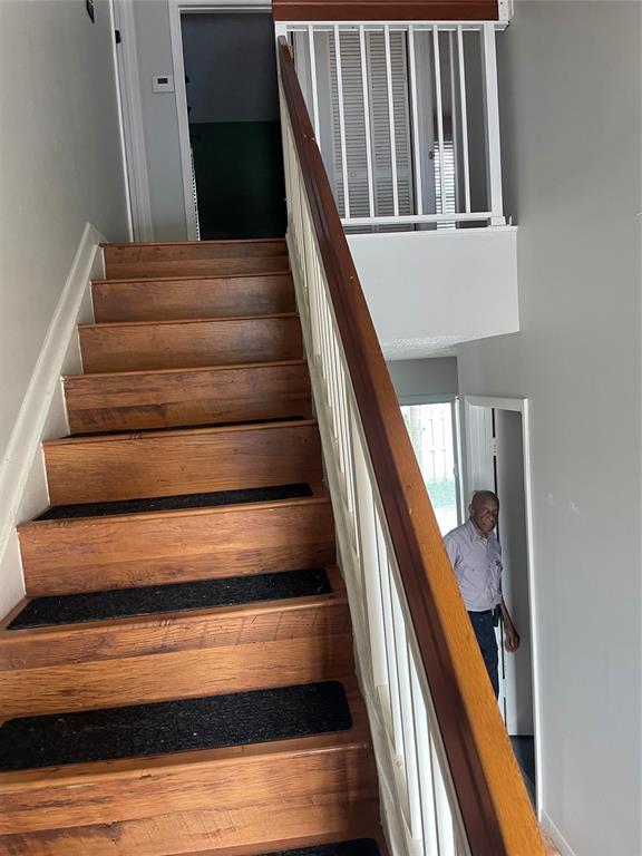 5871 Woodland Point Drive Tamarac, FL 33319 - Photo 3 of 10 a view of entryway