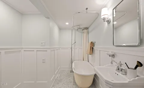 $599,900 | 712 Dorothea Drive, Raleigh, NC 27603