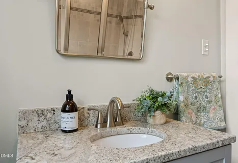 $599,900 | 712 Dorothea Drive, Raleigh, NC 27603