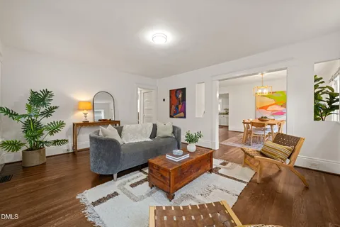 $599,900 | 712 Dorothea Drive, Raleigh, NC 27603