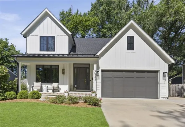 $1,550,000 | 7942 Reinhardt Lane, Prairie Village, KS 66208