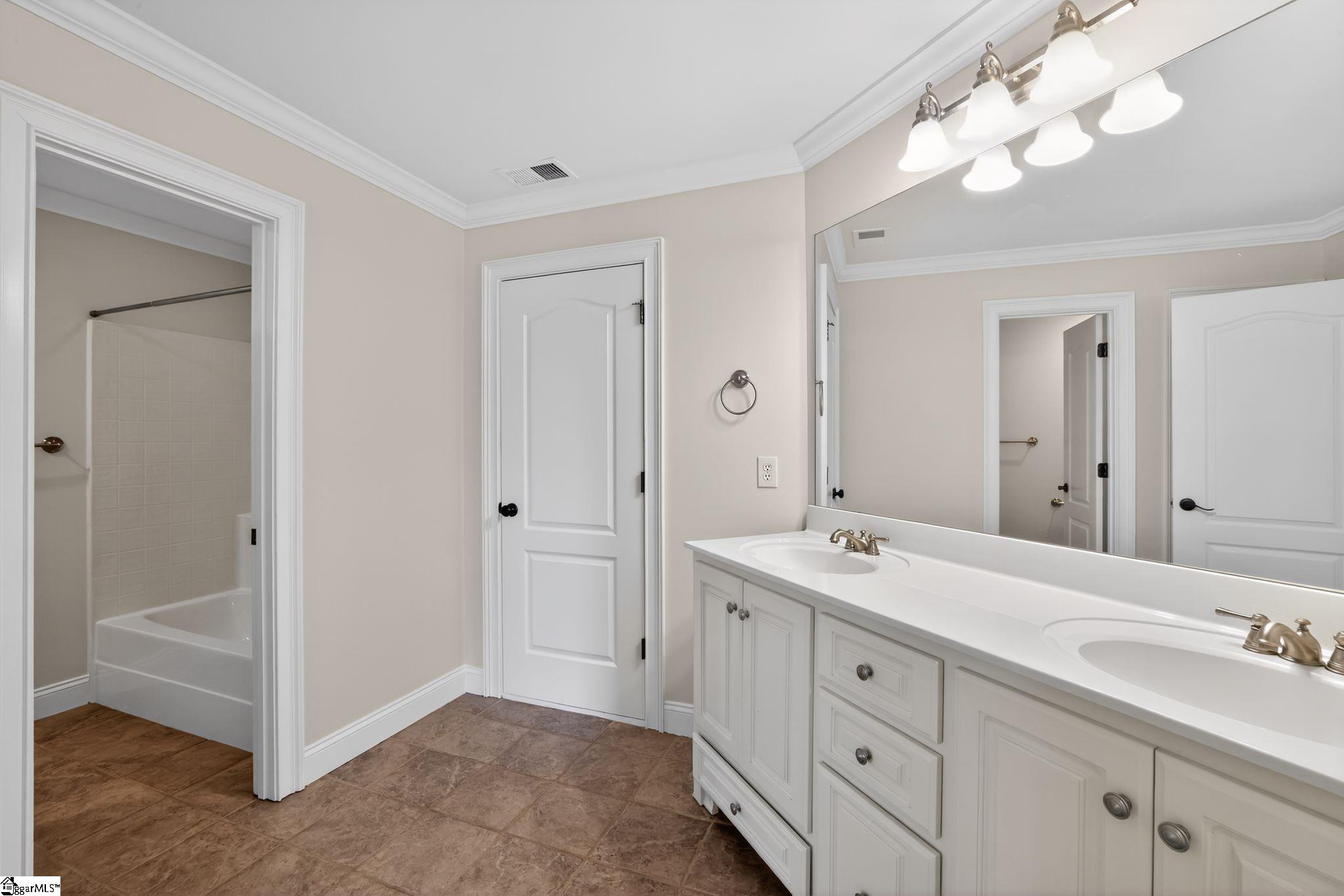 2 Dawn Meadow Court Simpsonville, SC 29680 - Photo 26 of 36
