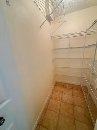 $302,500 | 231 Oak Branch Drive, Edgewater, FL 32141