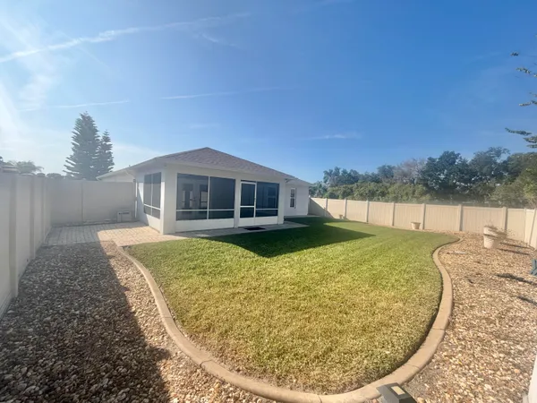 $302,500 | 231 Oak Branch Drive, Edgewater, FL 32141