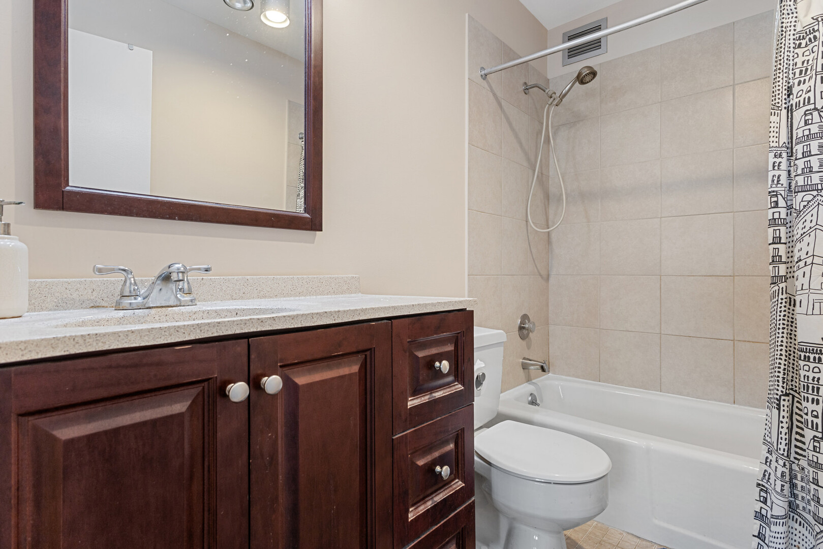 2005 South Finley Road, Unit 103 Lombard, IL 60148 - Photo 15 of 29 Gallery Image 15