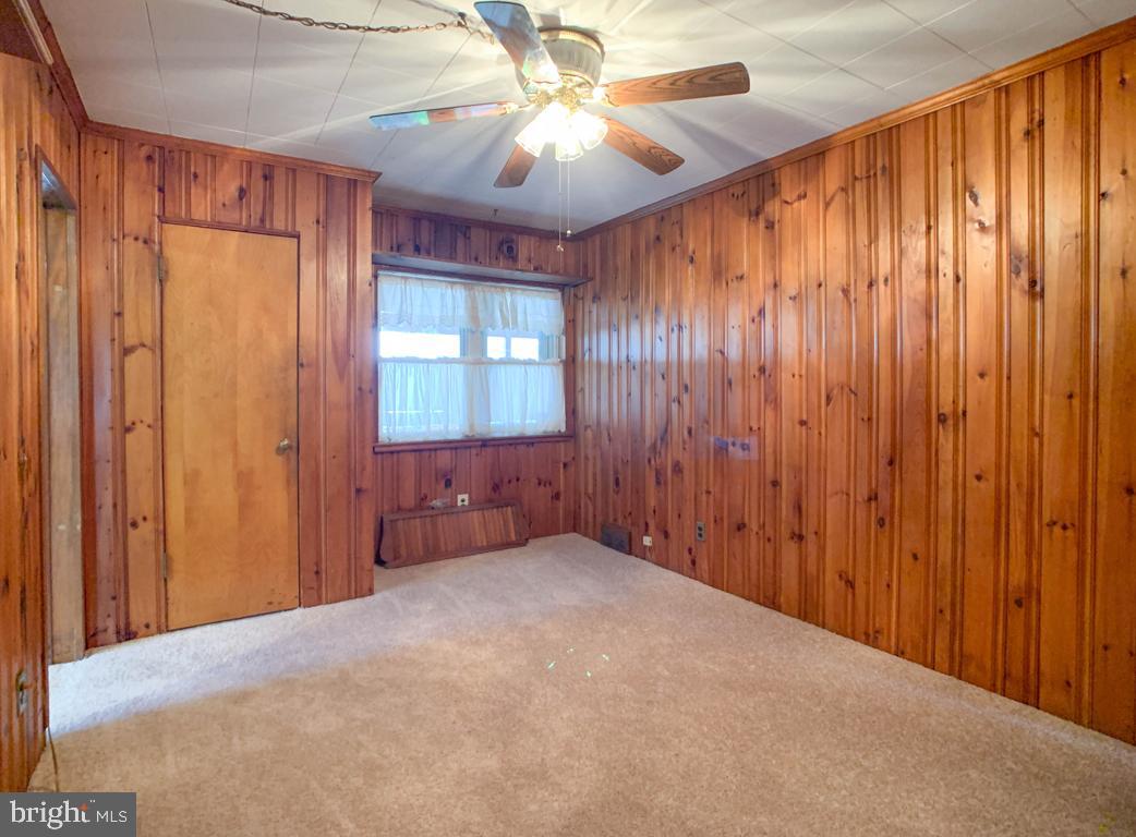 7936 Verree Road Philadelphia, PA 19111 - Photo 23 of 46 Bedroom 3/Den