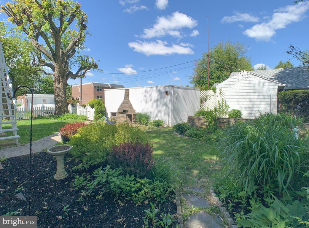 7936 Verree Road Philadelphia, PA 19111 - Photo 31 of 46 Rear View