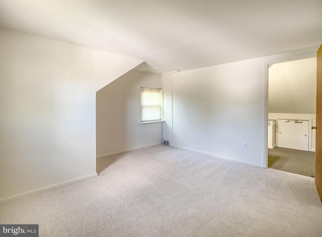 7936 Verree Road Philadelphia, PA 19111 - Photo 41 of 46 Upper Level Bedroom