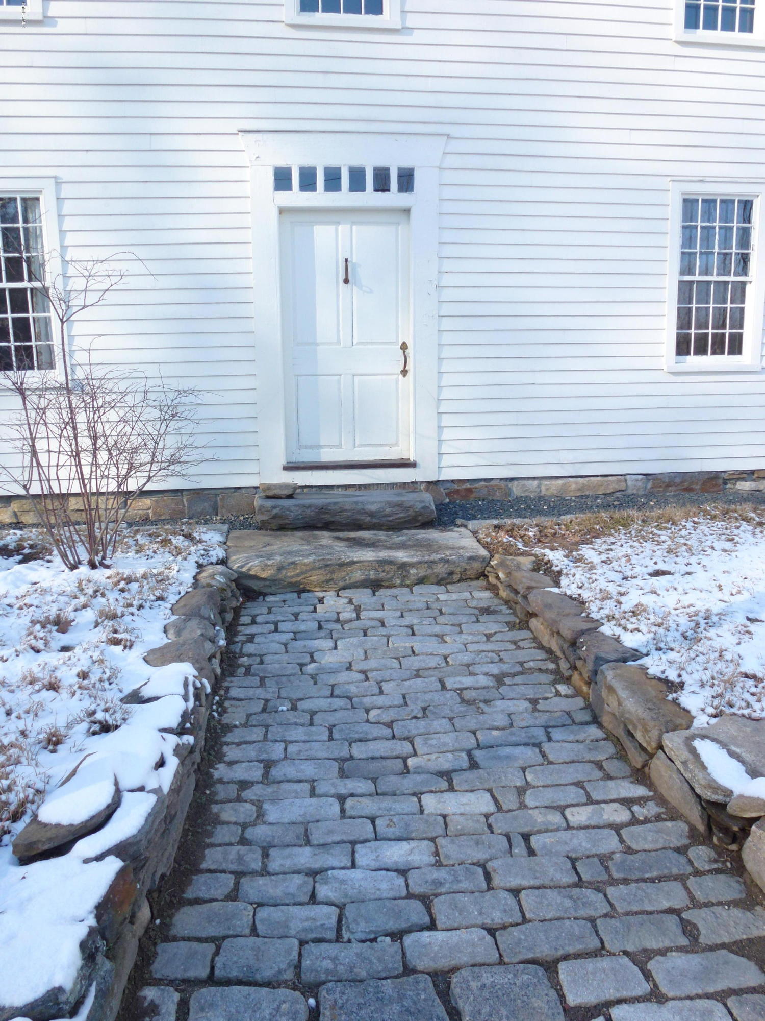 1600 Russell Road Montgomery, MA 01085 - Photo 5 of 36 a front view of a house