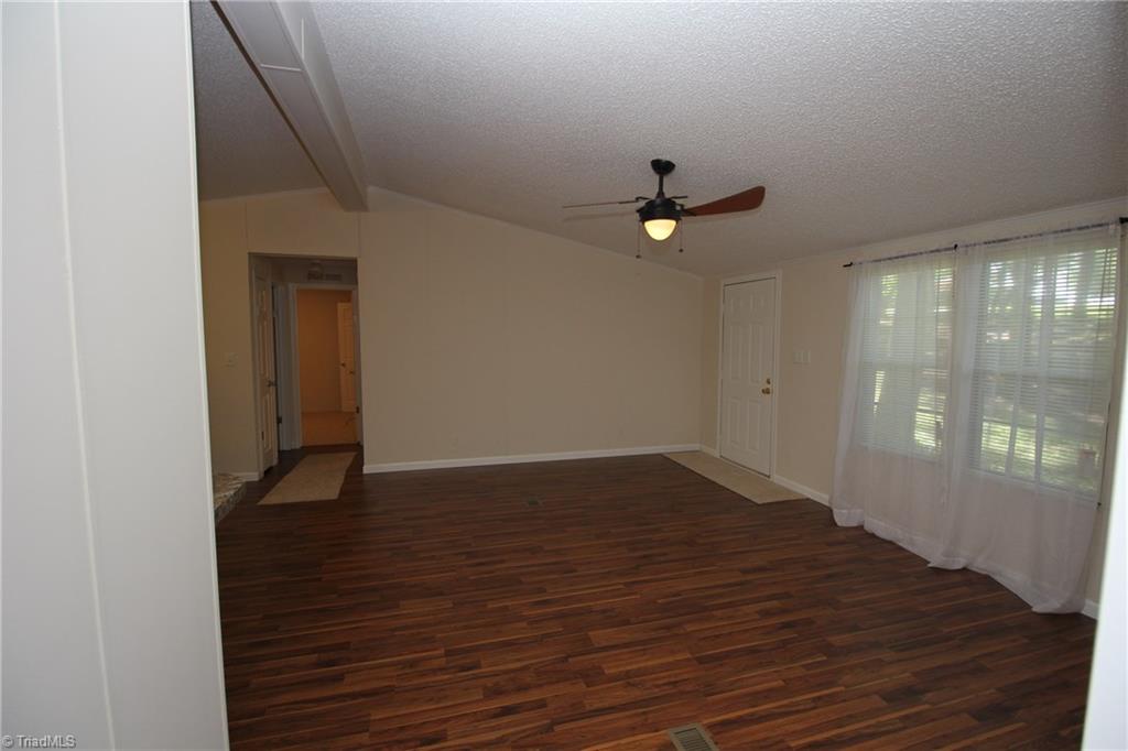5735 Gumtree Road Winston-Salem, NC 27107 - Photo 2 of 28 Gallery Image 2