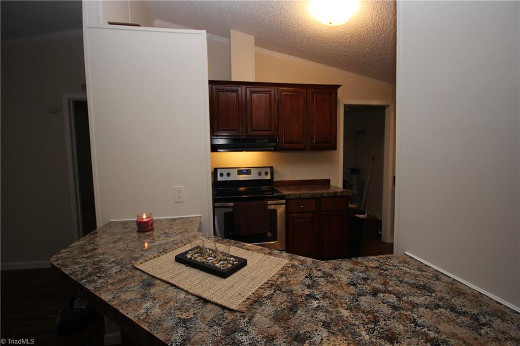 5735 Gumtree Road Winston-Salem, NC 27107 - Photo 9 of 28 Gallery Image 9