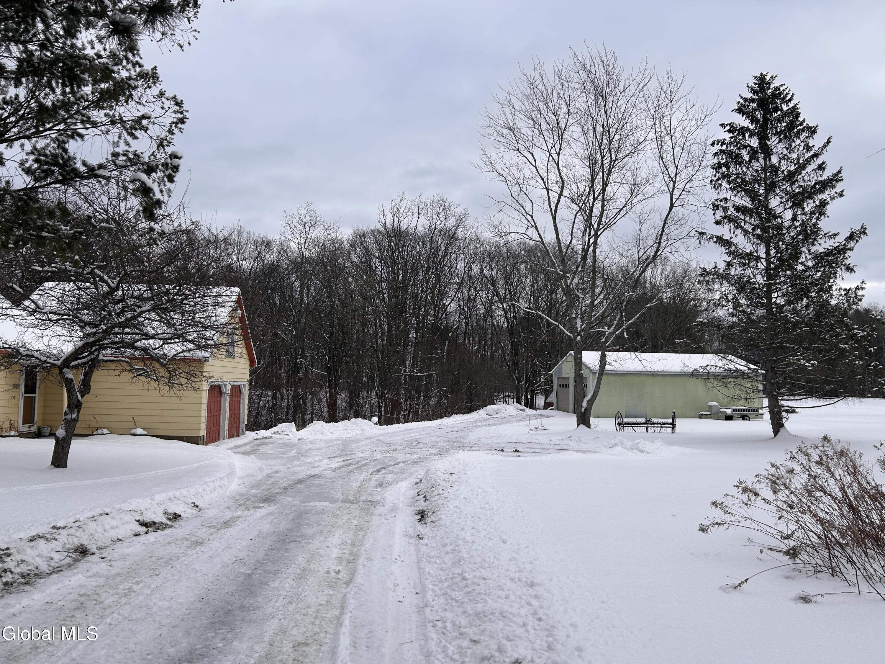 730 Sacandaga Road Glenville, NY 12302 - Photo 2 of 54 IMG_4145