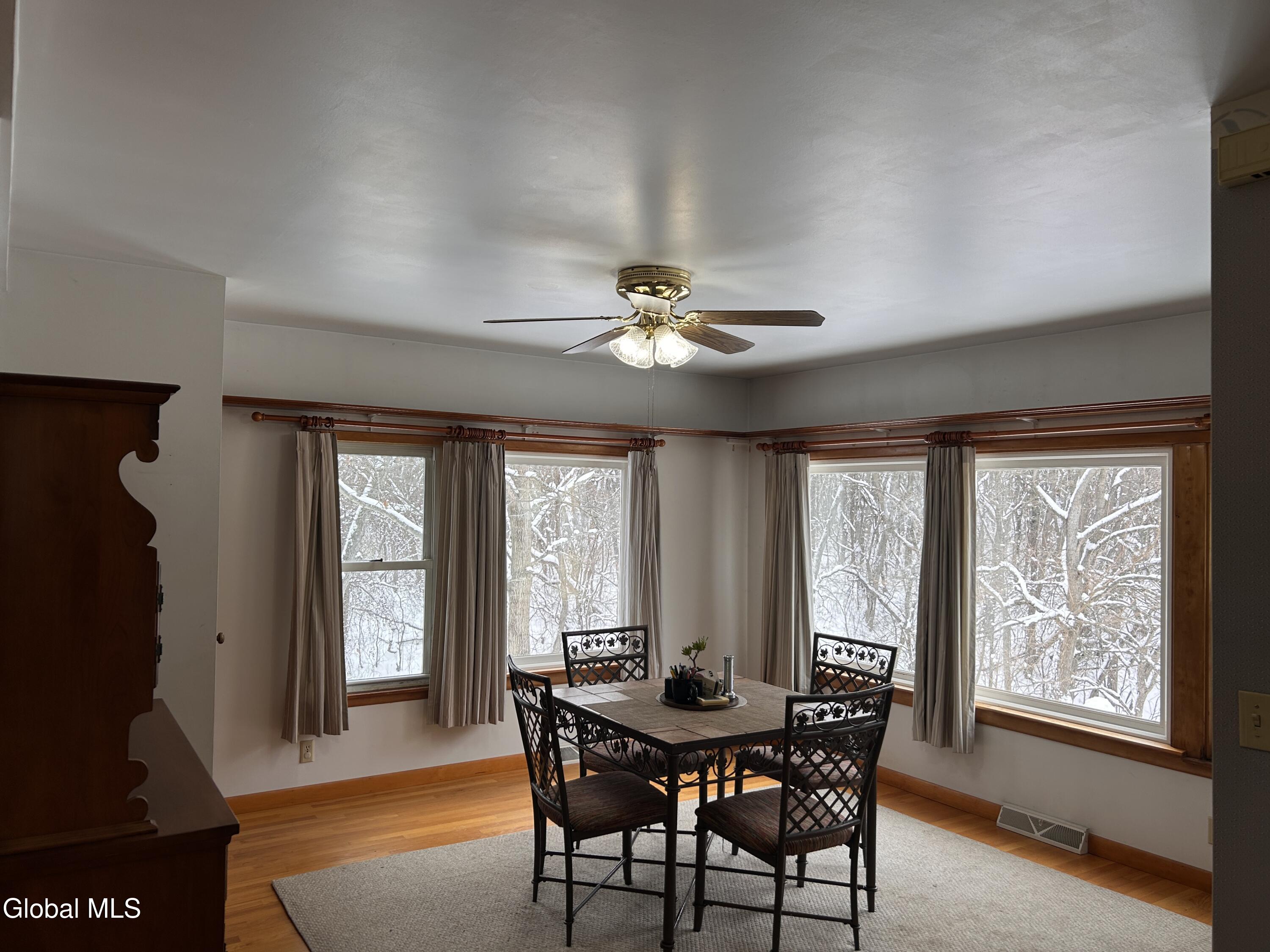 730 Sacandaga Road Glenville, NY 12302 - Photo 4 of 54 IMG_4064