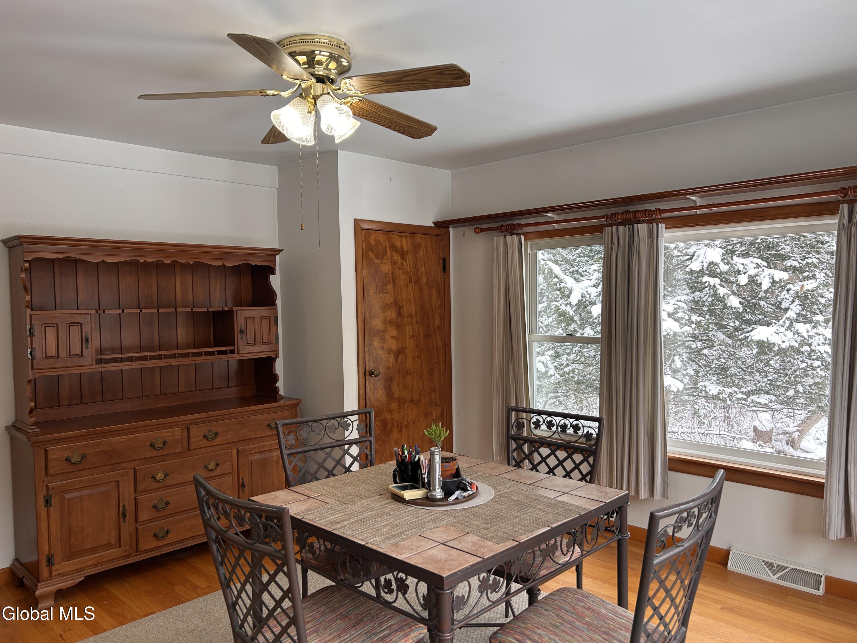 730 Sacandaga Road Glenville, NY 12302 - Photo 8 of 54 IMG_4077