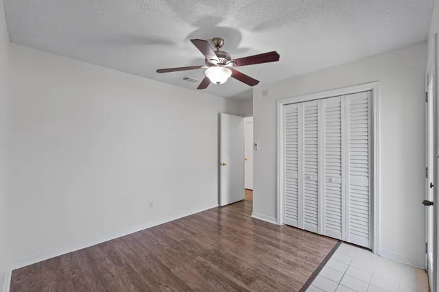 $1,900 | 1721 Colonial Court, Fort Walton Beach, FL 32547