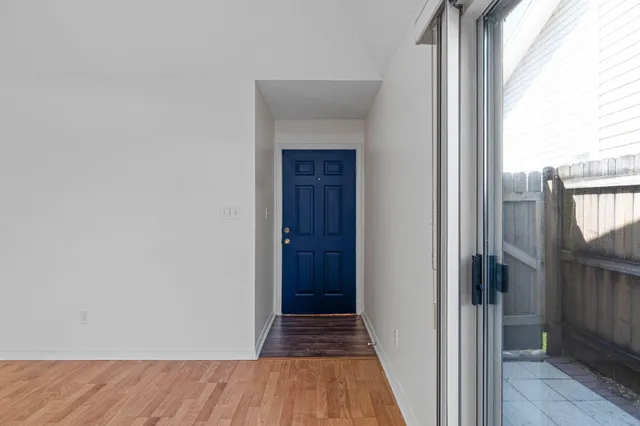 $1,900 | 1721 Colonial Court, Fort Walton Beach, FL 32547