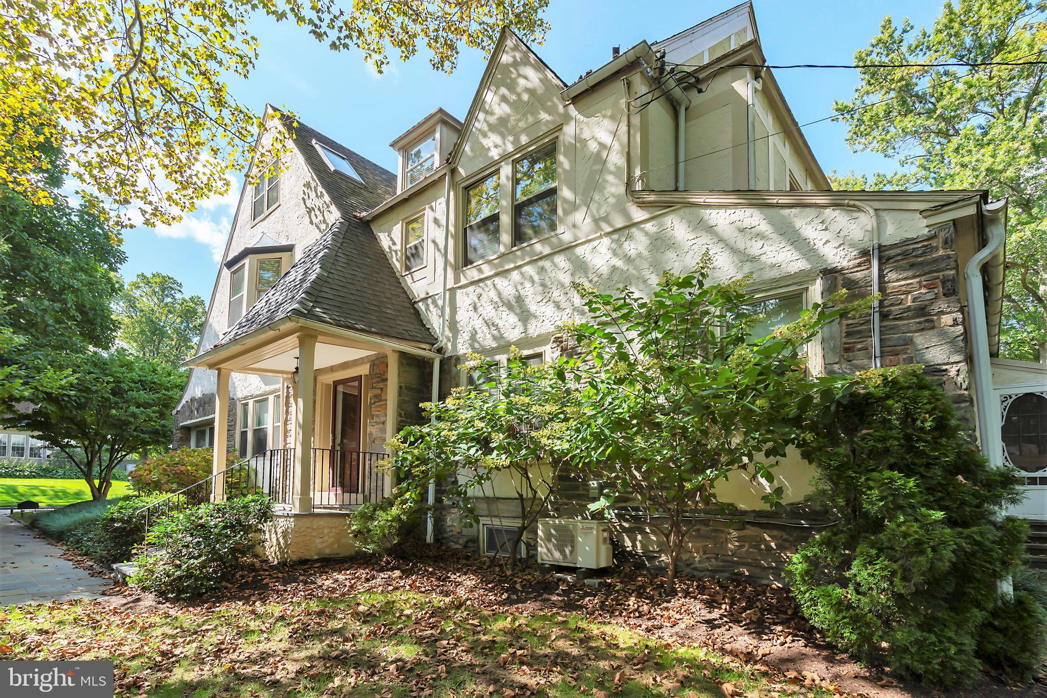 Welcome home to 327 Valley Rd.!