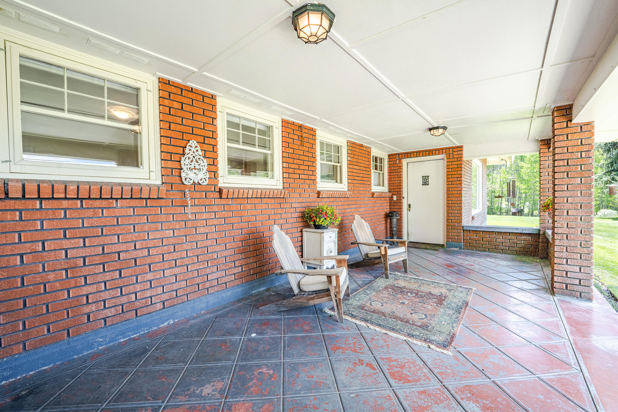 544 East Fork Road Blaine County, ID 83333 - Photo 33 of 40 Spacious Covered Front Patio
