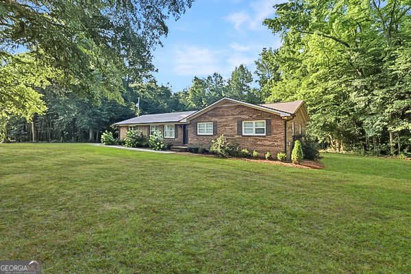 65 Watson Road Martin, GA 30557 - Photo 2 of 51