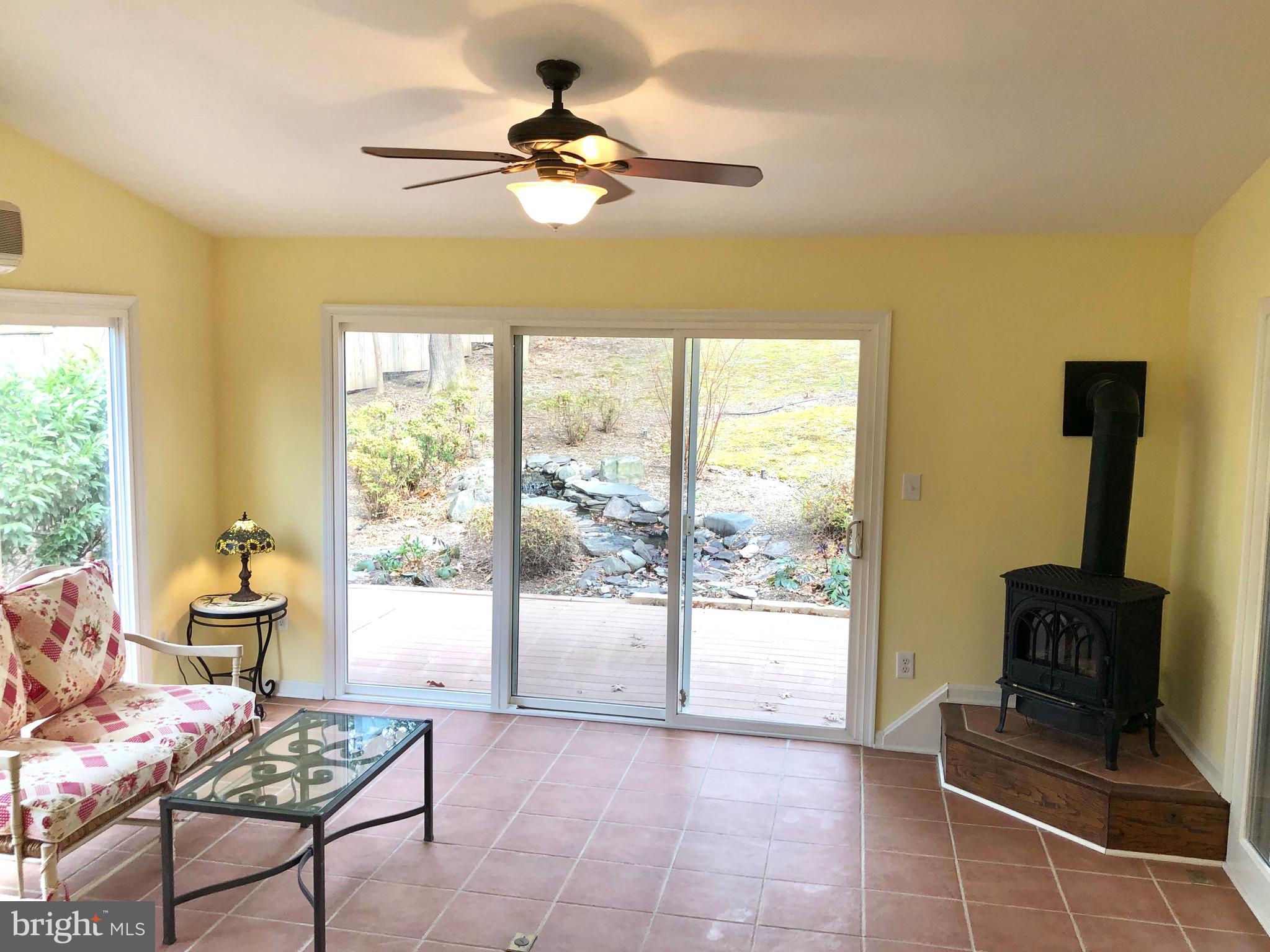 11416 Running Cedar Road Reston, VA 20191 - Photo 21 of 43 BEAUTIFUL SUN-ROOM WITH VAULTED CEILING