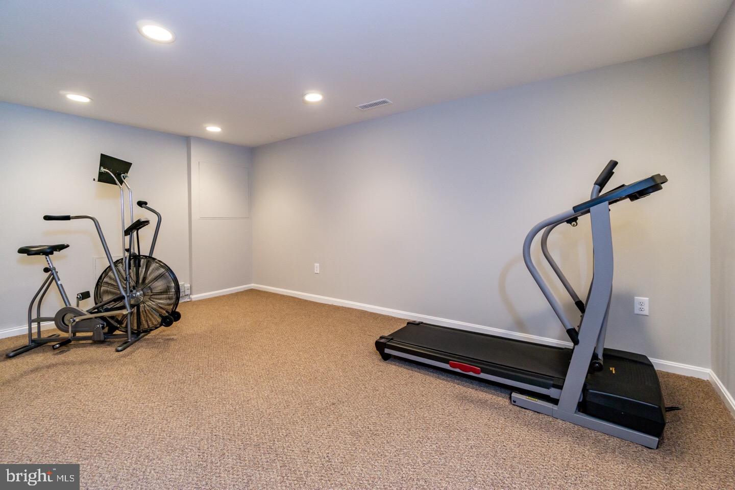 11416 Running Cedar Road Reston, VA 20191 - Photo 41 of 43 EXERCISE ROOM