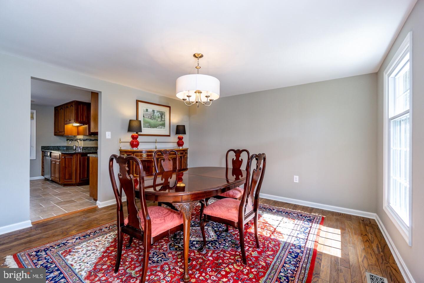 11416 Running Cedar Road Reston, VA 20191 - Photo 10 of 43 FORMAL DINING ROOM