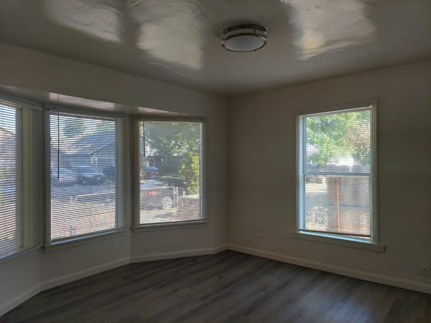 411 Alturas Avenue Modesto, CA 95351 - Photo 4 of 13