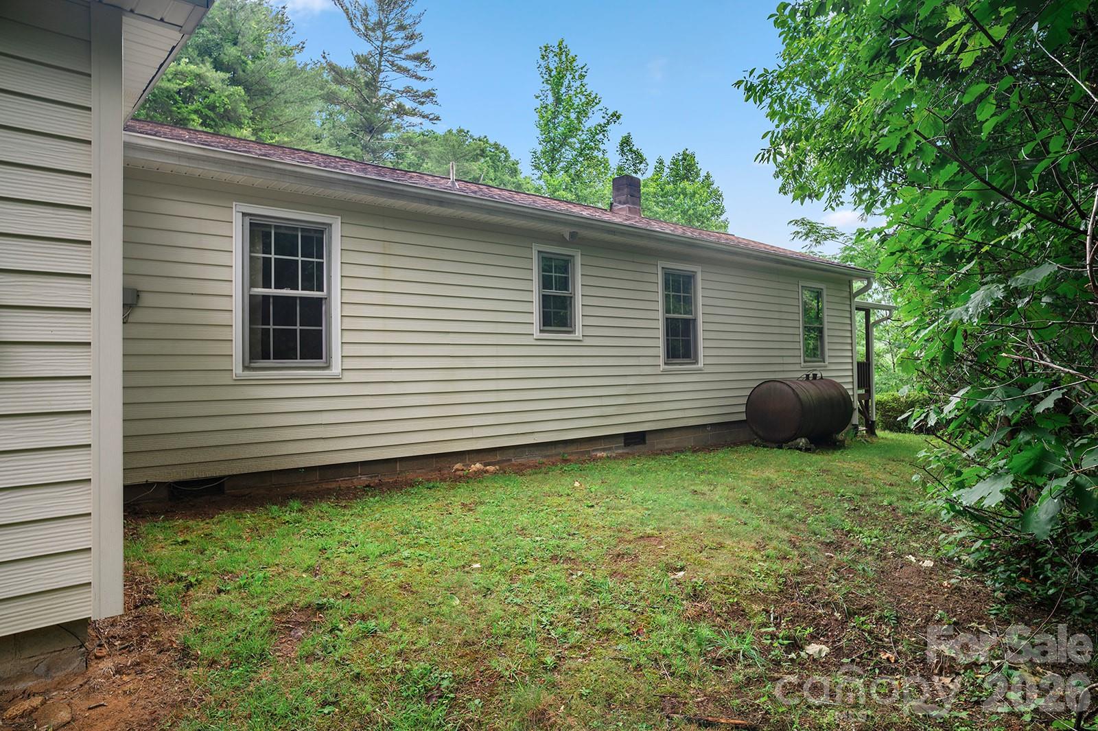 825 Gallimore Road Flat Rock, NC 28731 - Photo 8 of 41