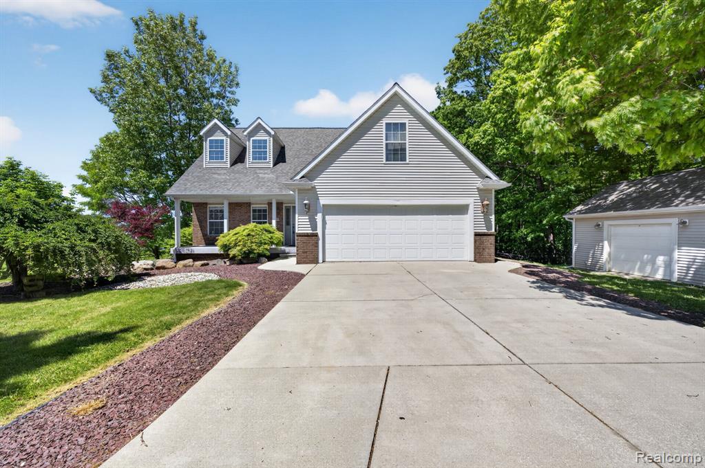 9055 Hegel Road Grand Blanc, MI 48439 - Photo 1 of 62