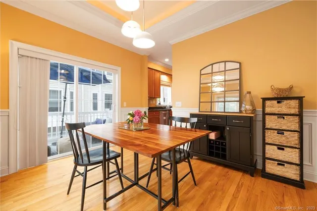 $4,300 | 160 Glenbrook Road, Unit 1A, Stamford, CT 06902