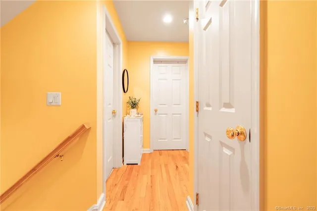 $4,300 | 160 Glenbrook Road, Unit 1A, Stamford, CT 06902