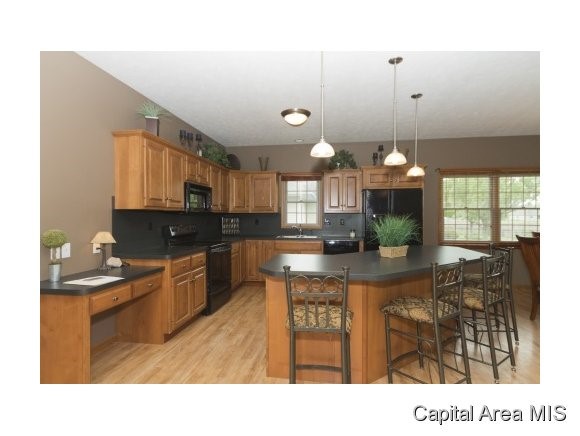 6109 Willow Springs Road Springfield, IL 62712 - Photo 7 of 17