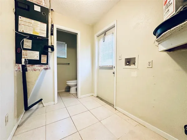 $1,700 | 3635 135th Avenue North, Unit 1, Largo, FL 33771