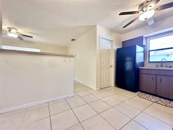 $1,700 | 3635 135th Avenue North, Unit 1, Largo, FL 33771