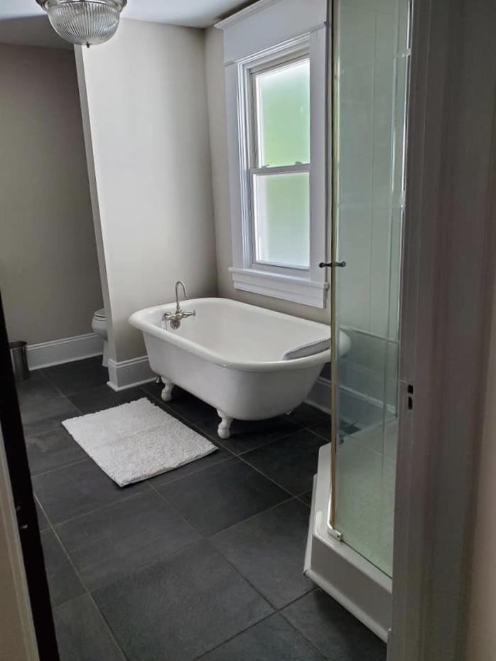 1949 Belleville Road Southwest Roanoke, VA 24015 - Photo 26 of 29 Large full bath