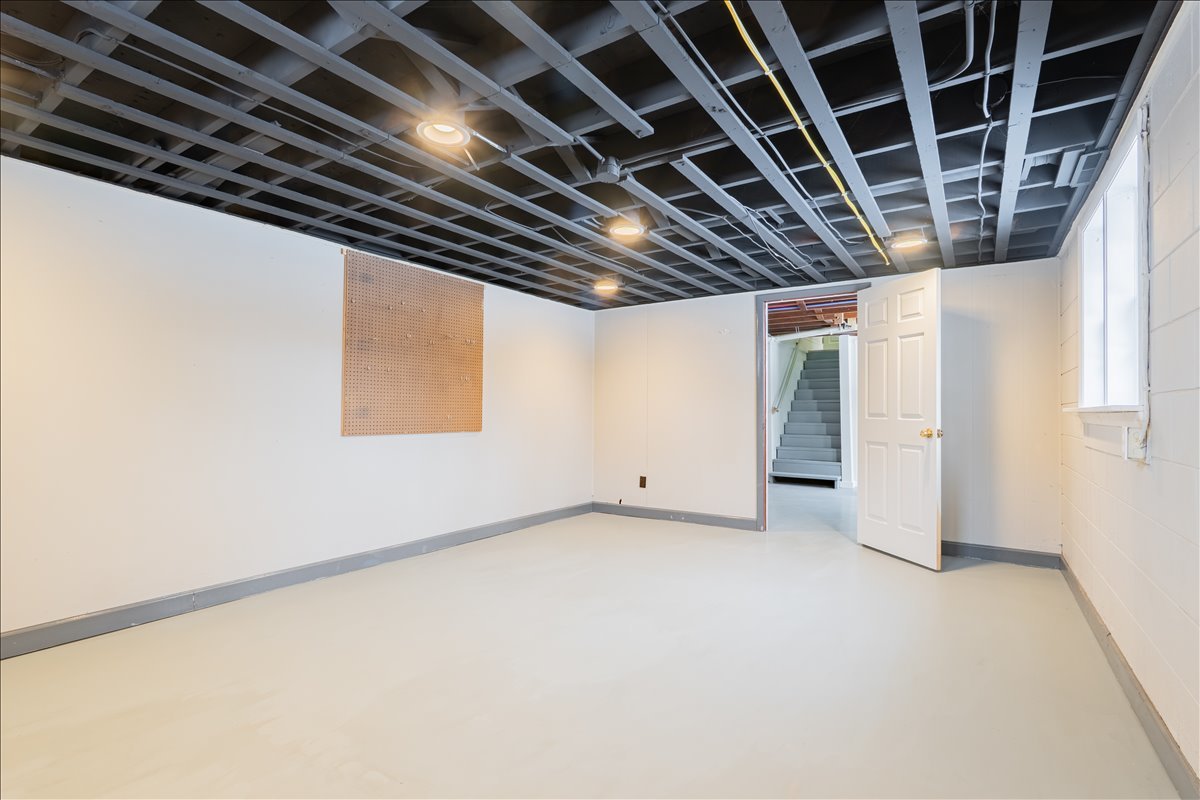 202 Tanner Street Bloomington, IL 61701 - Photo 26 of 39