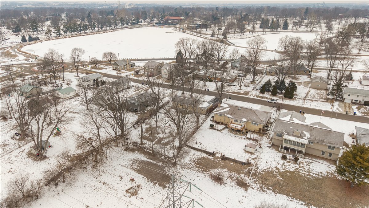 202 Tanner Street Bloomington, IL 61701 - Photo 36 of 39