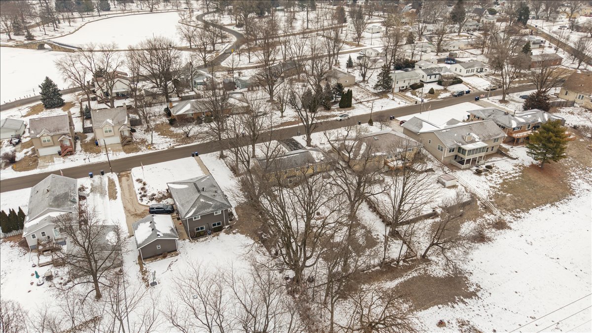 202 Tanner Street Bloomington, IL 61701 - Photo 37 of 39