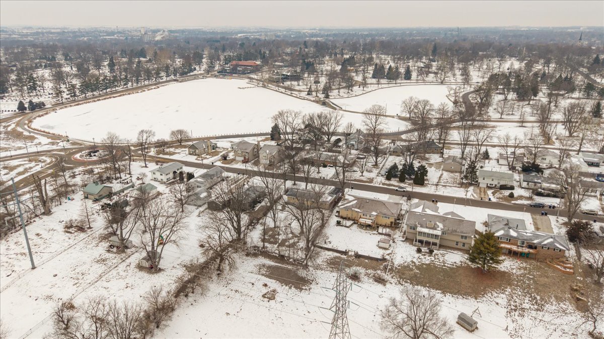 202 Tanner Street Bloomington, IL 61701 - Photo 38 of 39