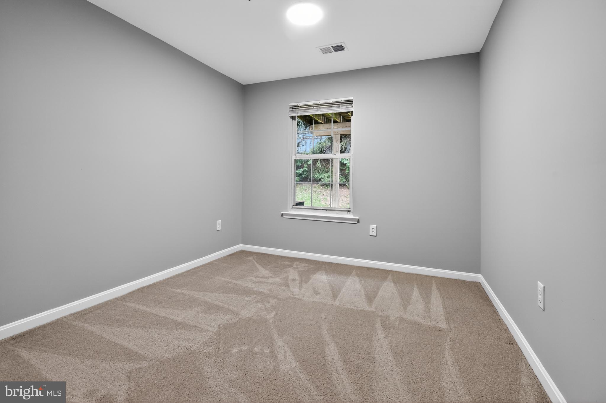 4119 Applegate Court, Unit 9 Suitland, MD 20746 - Photo 14 of 15