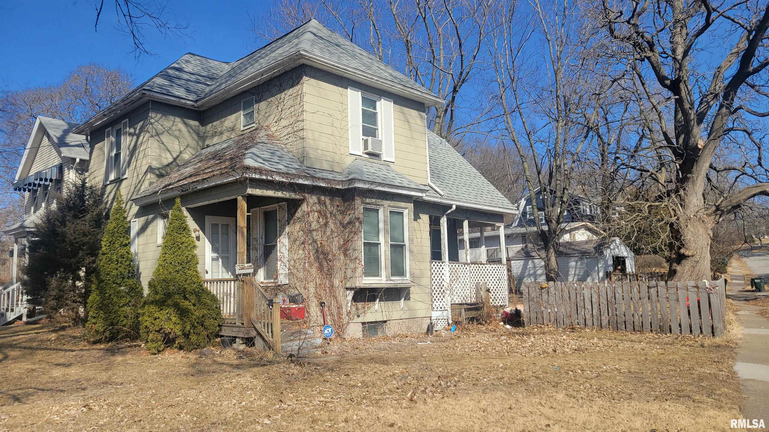 1407 Jersey Ridge Road Davenport, IA 52803 - Photo 1 of 7 Gallery Image 1