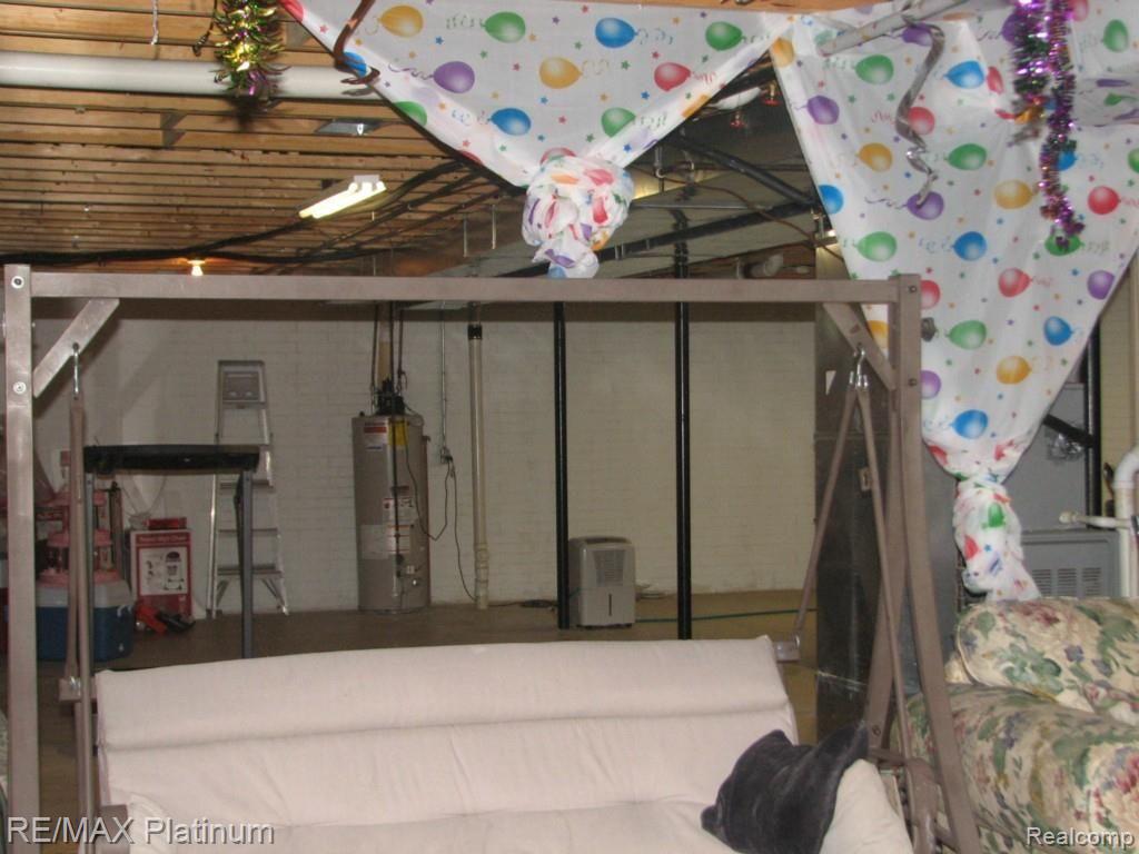 44450 Geddes Road Canton, MI 48188 - Photo 33 of 49 Geddes rd 022.jpg